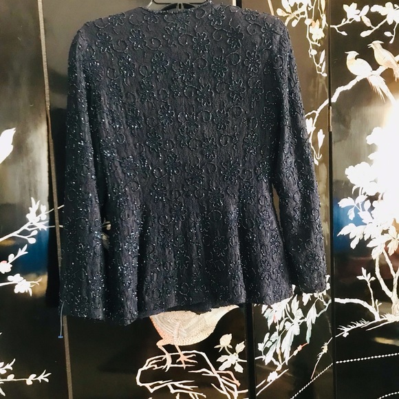 🐋Dark navy blue laced beaded jacket. Button beaded with snap front closure. - Picture 2 of 5
